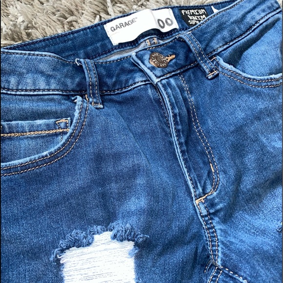 Garage Ripped Jeans - Picture 3 of 5